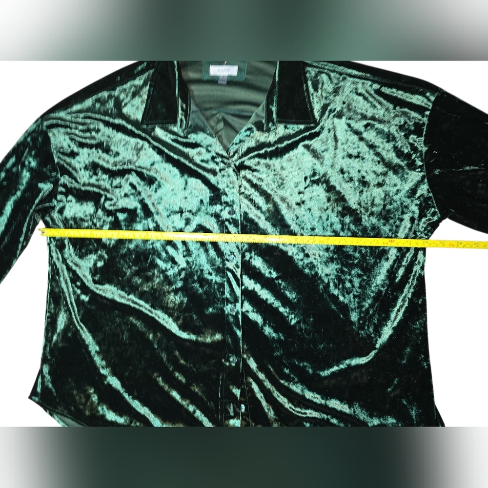 Cupio Emerald Velvet Blouse 2X Long Sleeve Festive/Workwear Button Down - Picture 8 of 10
